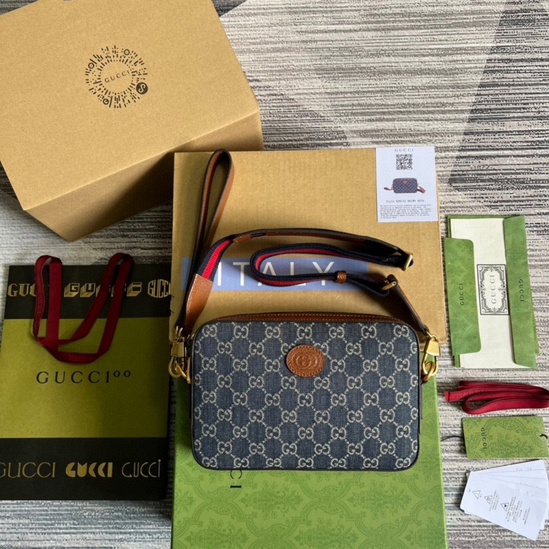 Gucci Handbags 818